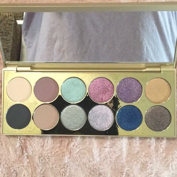 Stila Happy Hour Eye Shadow Palette - Picture 2 of 5